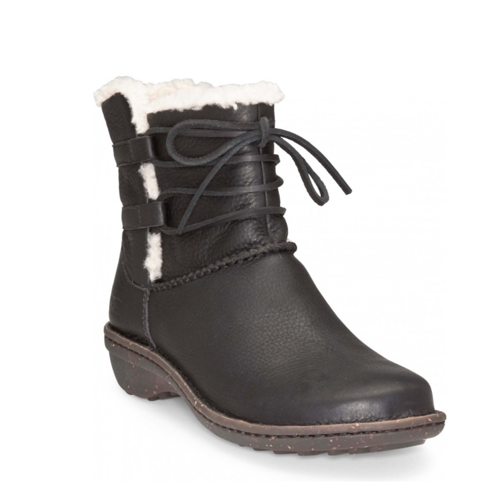 Cove Black Leather Boots